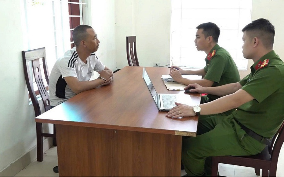 Công an dởm bị bắt khi lừa đảo chiếm đoạt tài sản nhiều sinh viên