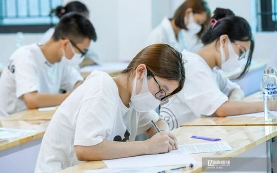 Đáp án môn Toán tốt nghiệp THPT 2025 mã đề 0106 nhanh nhất, đầy đủ nhất