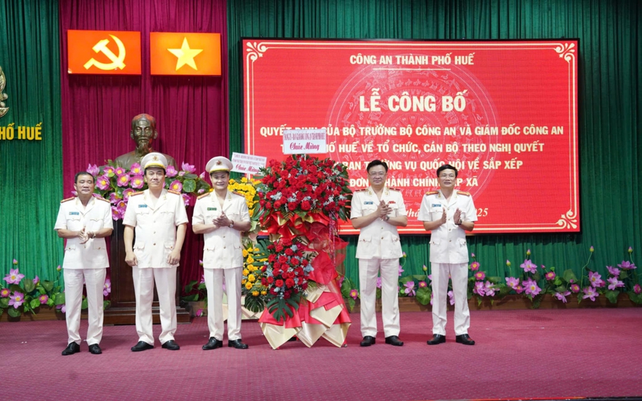 Huế có 2 tân Phó Giám đốc Công an Thành phố