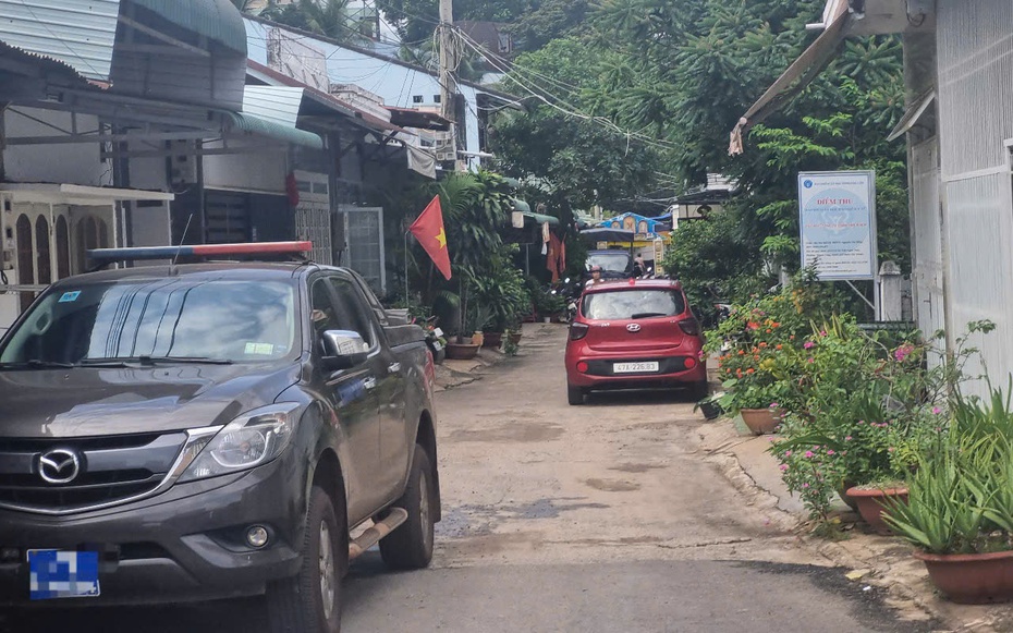 Điều tra vụ người đàn ông tử vong tại nhà, bên cạnh có khẩu súng tự chế