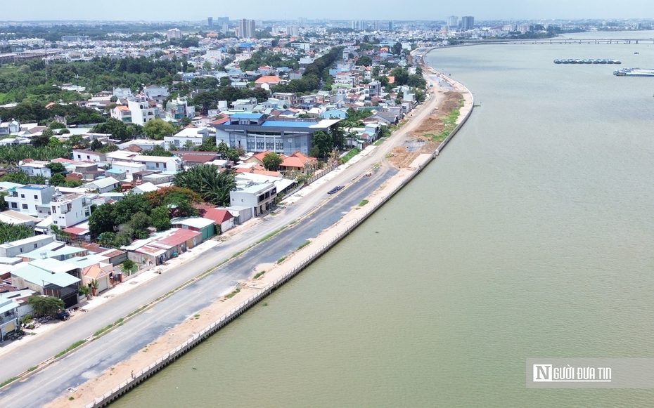 Dự án kè, đường ven sông Đồng Nai có kịp “cán đích” trong tháng 7?