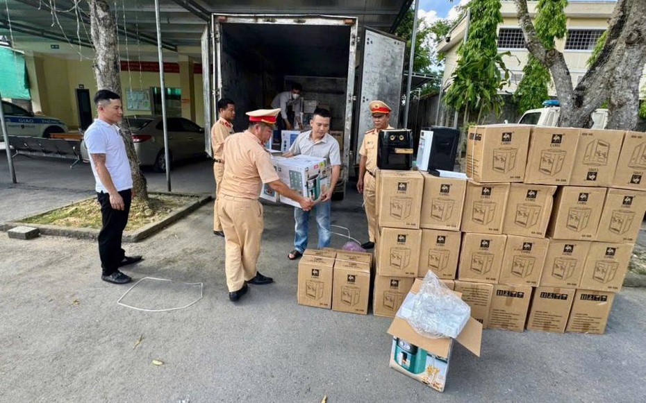 Thu giữ lô nồi chiên không dầu, máy lọc nước không rõ nguồn gốc xuất xứ