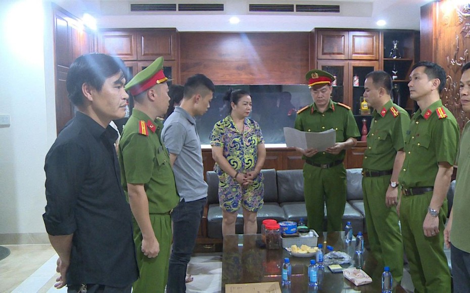 Công an bắt giữ, khám xét chỗ ở giang hồ cộm cán tại Thanh Hóa