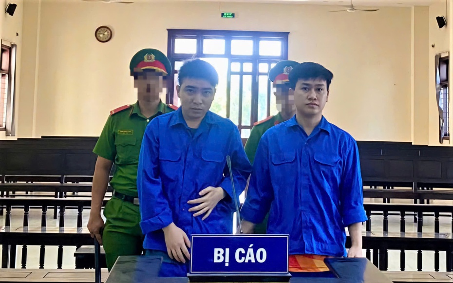 Tổ chức ăn nhậu rồi “bay lắc”, 2 thanh niên lĩnh 16 năm tù