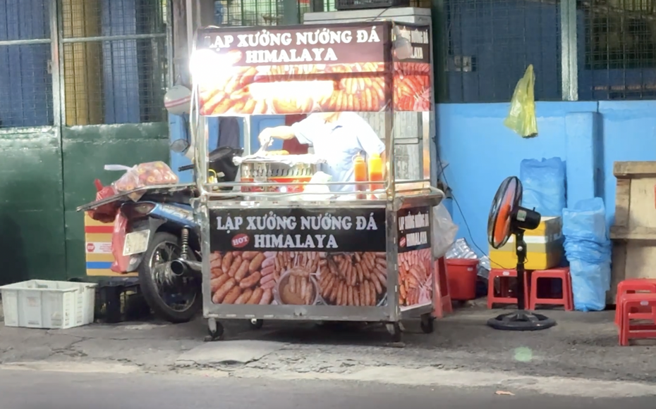 Hiểm hoạ lạp xưởng nướng đá “nhiều không” tại Tp.Hồ Chí Minh