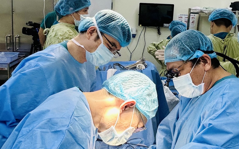 2 cuộc đời được hồi sinh nhờ quyết định cao cả