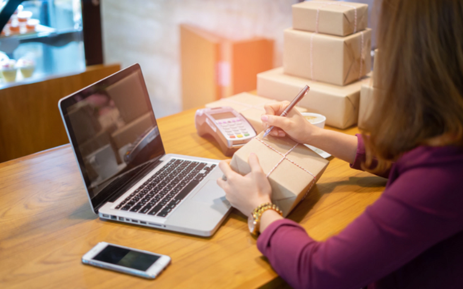 Bản tin 17/7: Người kinh doanh online có phải đóng bảo hiểm xã hội bắt buộc?