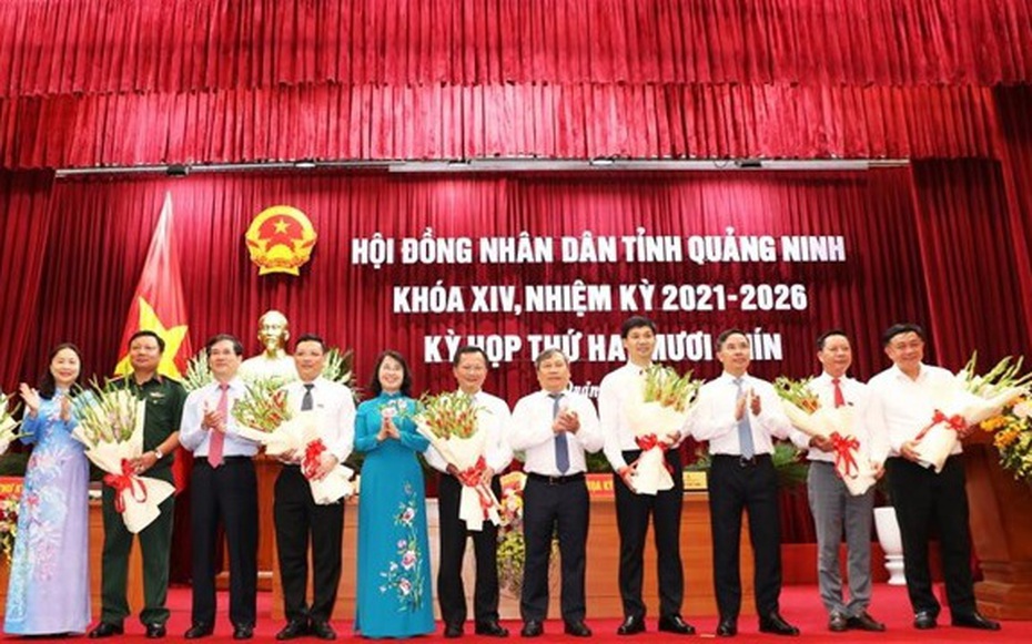 Hai tân Phó Chủ tịch UBND tỉnh Quảng Ninh là ai?