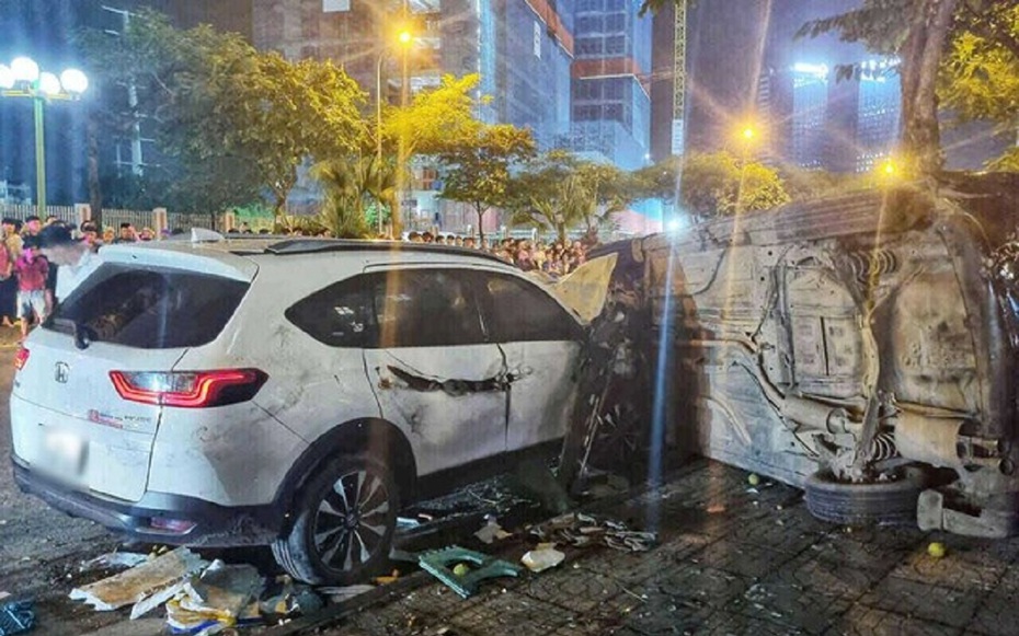 Vụ tông xe liên hoàn ở Hà Nội: Thông tin mới nhất về sức khỏe 2 cháu bé