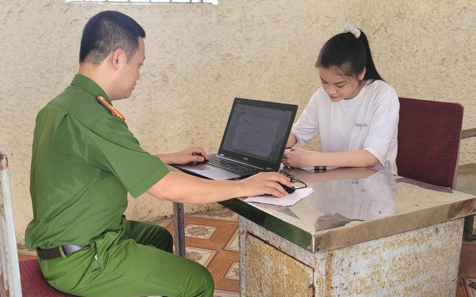 Cô gái 23 tuổi và chiêu trò lừa đảo chiếm đoạt trên 17 tỷ đồng
