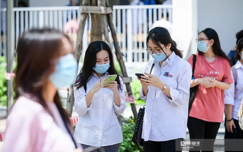 Bản tin 20/7: Bộ GD&ĐT dự kiến công bố điểm quy đổi giữa các tổ hợp xét tuyển vào ngày 21/7