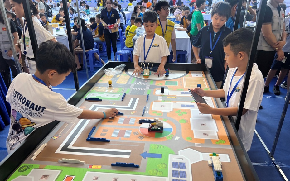 53 đội tham gia cuộc thi Robotacon tỉnh Gia Lai mở rộng năm 2025
