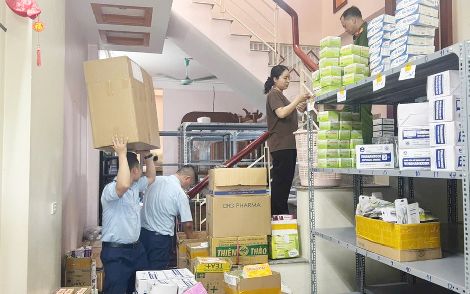 Khởi tố 2 bị can liên quan đến vụ buôn bán thuốc giả tại một công ty dược