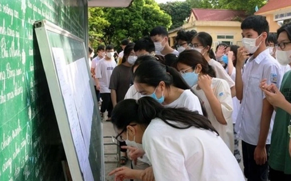 Tuyển sinh đại học 2025: Gần 100 trường đại học công bố điểm sàn