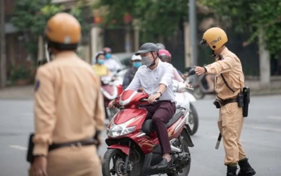 Những lỗi vi phạm giao thông bị tịch thu xe máy, ai cũng cần biết