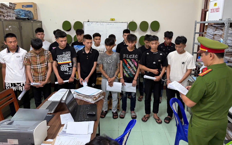 Quảng Ngãi: Khởi tố 20 đối tượng ở làng chài vô cớ chém người