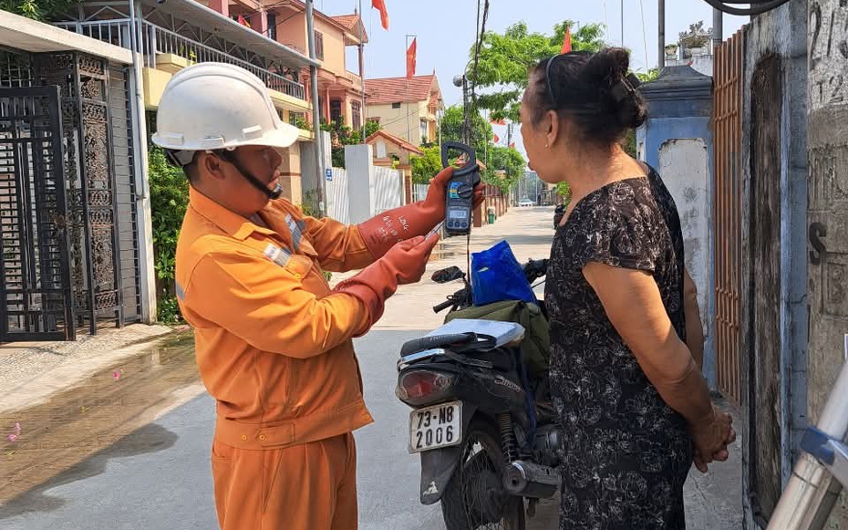 Nguyên nhân tiền điện tháng 6 tăng đột biến