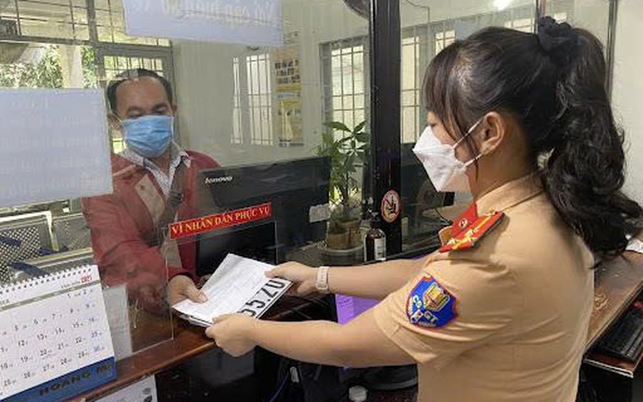 Quảng Ngãi cấp song song biển số xe 76 và 82