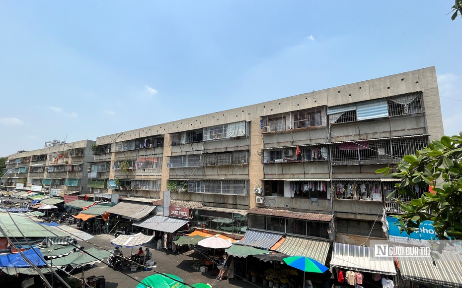 "Chuồng cọp" giăng kín chung cư: Hiểm họa trong giây phút sinh tử