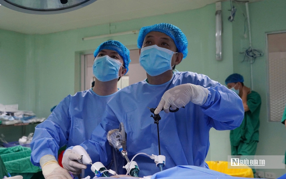Mẹ hiến thận cứu con, cô giáo hồi sinh sau gần 6 năm chống chọi bệnh tật