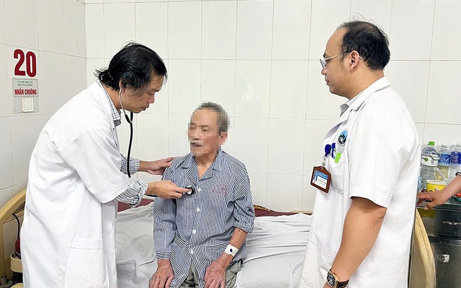 Kỳ diệu: Bệnh nhân đột quỵ được cứu sống bằng kỹ thuật mới ở Hà Tĩnh