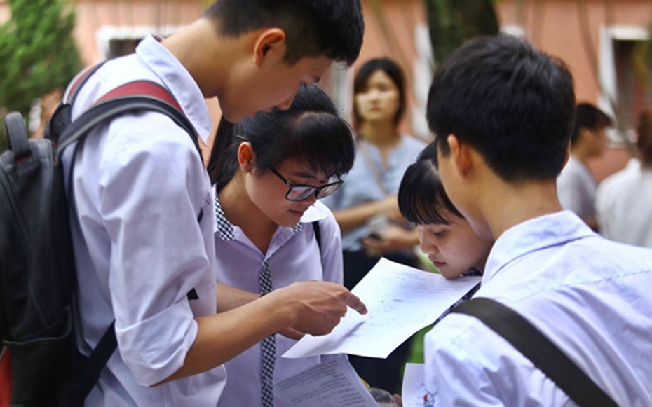 Bản tin 14/8: Một thí sinh tăng vọt 7,65 điểm sau phúc khảo thi tốt nghiệp