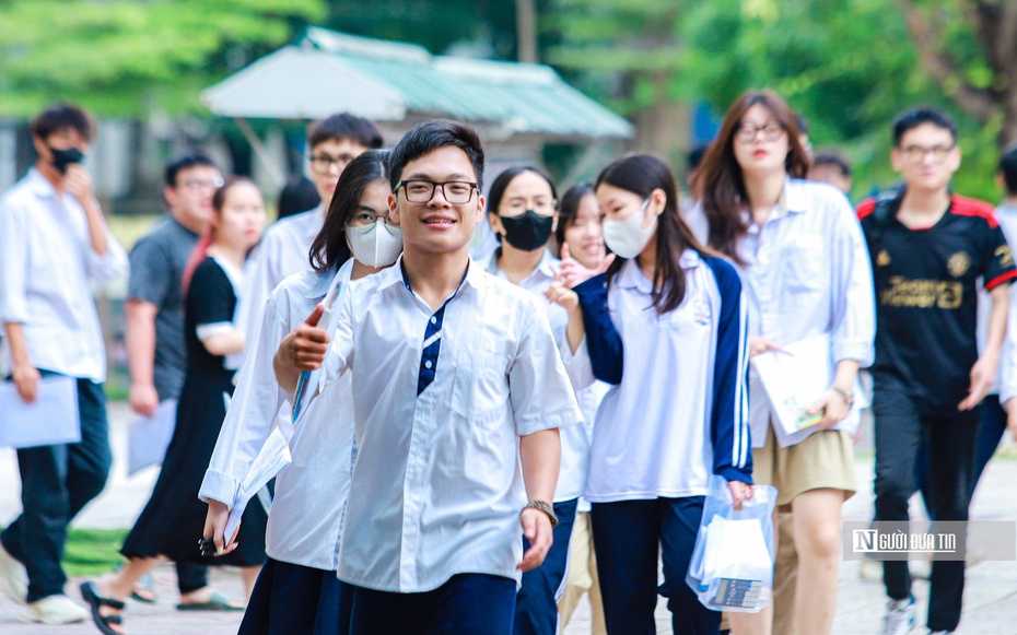 Giữ hay bỏ thi tốt nghiệp THPT?