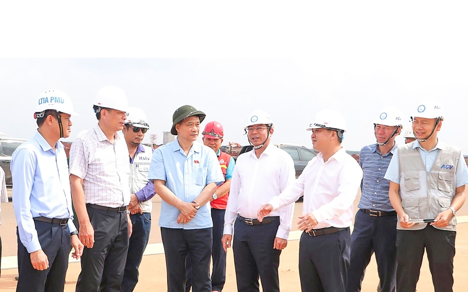Đường băng số 1 sân bay Long Thành hoàn thiện sớm, sẵn sàng cho bay kỹ thuật