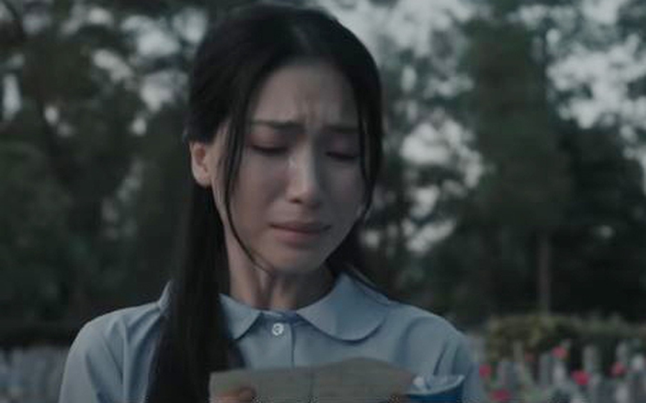 Siêu phẩm của Hòa Minzy - MV Nỗi đau giữa hòa bình: Thành tích vươn tầm quốc tế