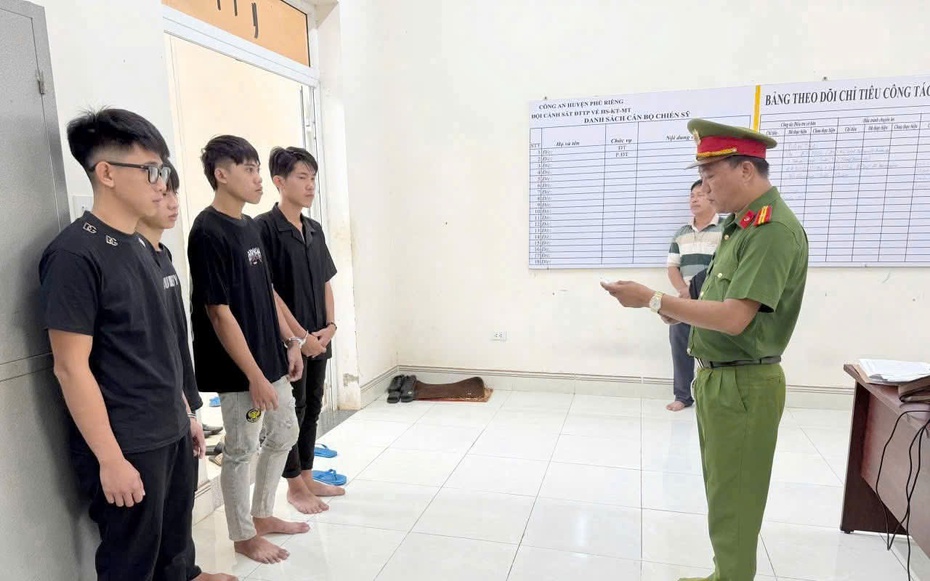 Khởi tố, bắt tạm giam 6 thanh niên dùng dao chém người tại đám cưới