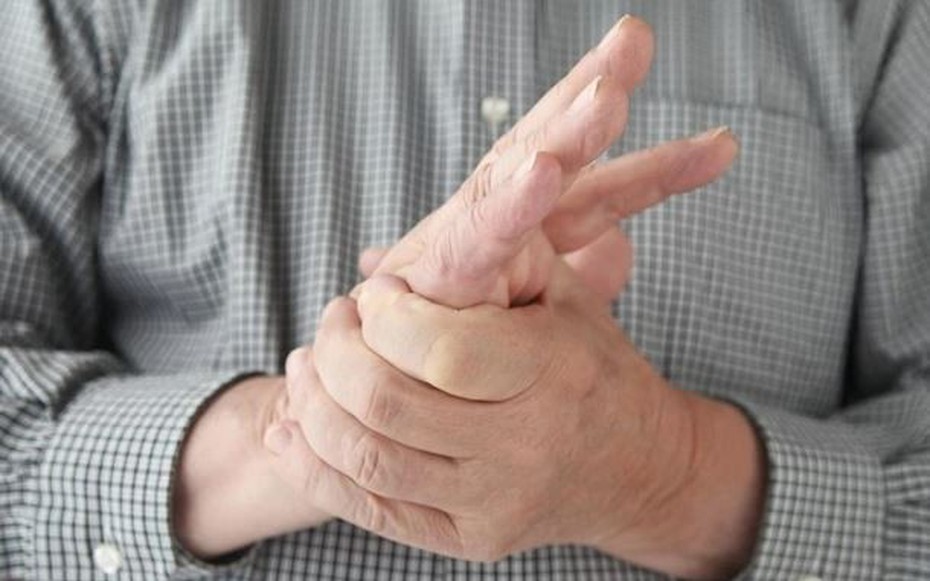 Thấy tay có dấu hiệu này, đi khám thận ngay kẻo "hối không kịp"