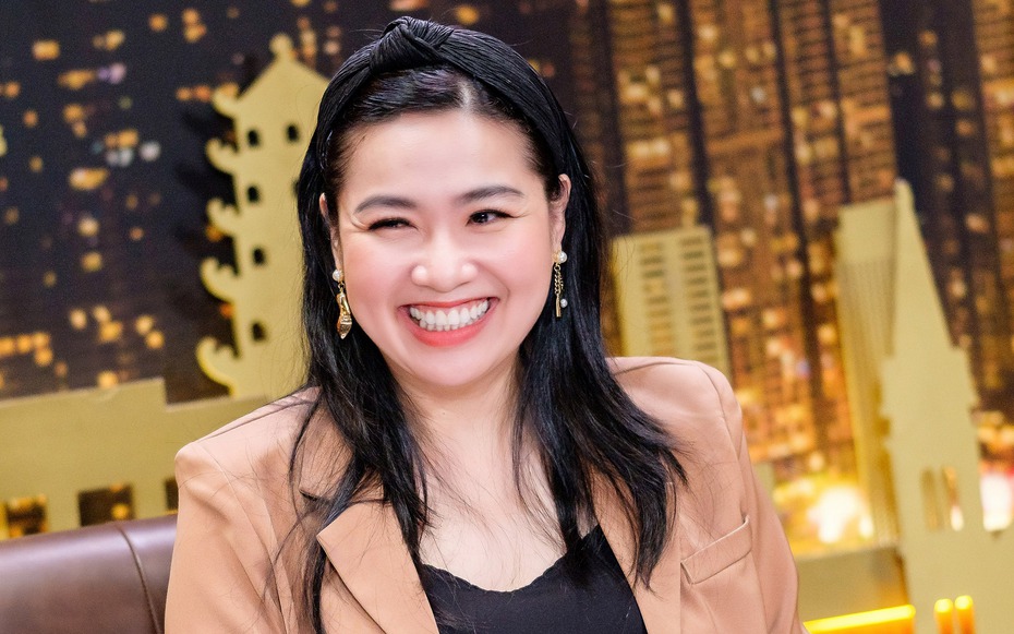 "Người tình mới" của Quốc Trường về chung nhà với "phi công trẻ" sau 12 năm hẹn hò