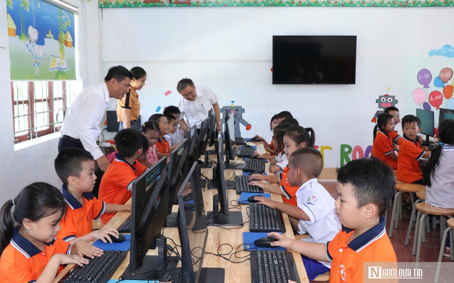 Vụ hàng trăm trẻ chưa đến lớp: Tạm dừng sáp nhập, ấn định thời gian đến trường
