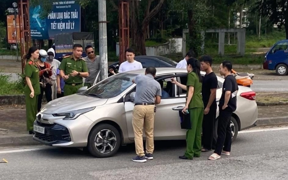 Vụ "chặt chém" 2,5 triệu đồng/cuốc xe 70km: Khởi tố tài xế