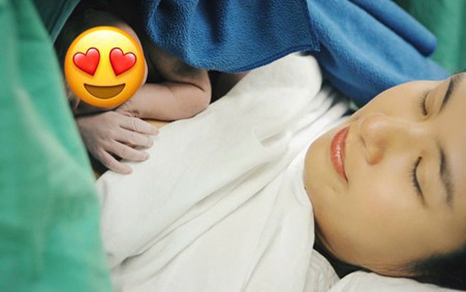 Hoa hậu Ngọc Hân sinh con trai đầu lòng ở tuổi 36