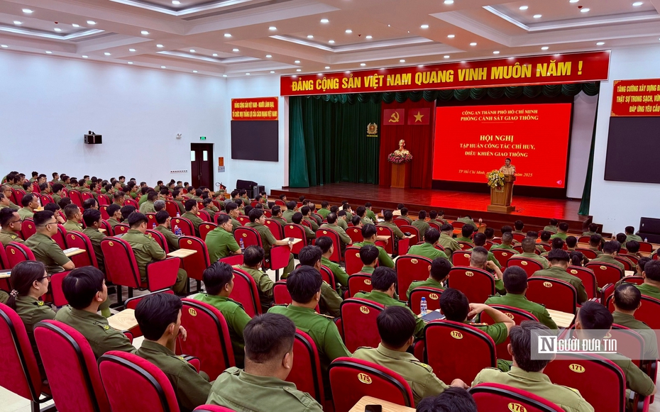 Công an xã ở Tp.HCM sẽ tham gia điều tiết, xử lý vi phạm giao thông