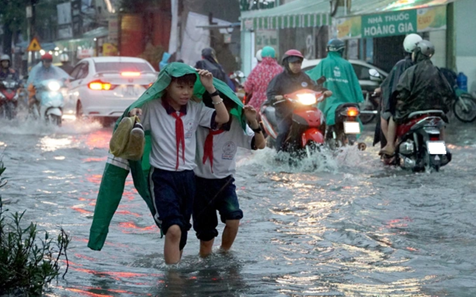 Sẵn sàng phương án học trực tuyến, tạm hoãn lịch học khi bão Ragasa tới