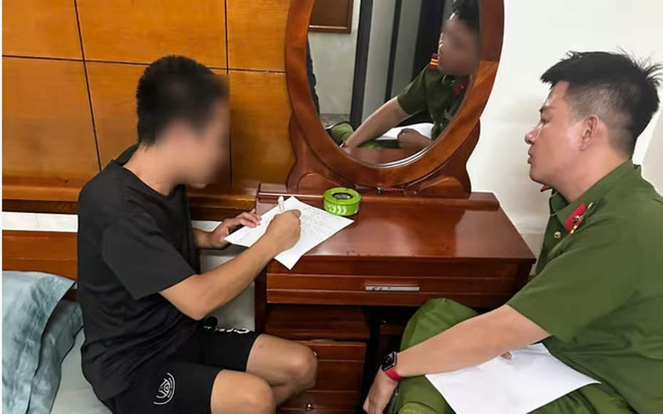 Mua dâm thiếu nữ 14 tuổi ở quán hát, nhóm đối tượng bị tạm giữ hình sự