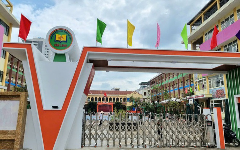 Trường liên cấp Văn Lang đem lại nguồn thu lớn cho Sách và Thiết bị trường học Quảng Ninh
