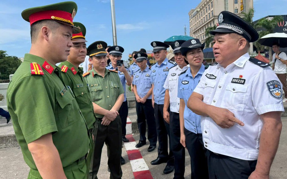 Bắt giữ đối tượng người nước ngoài giết người trốn nã