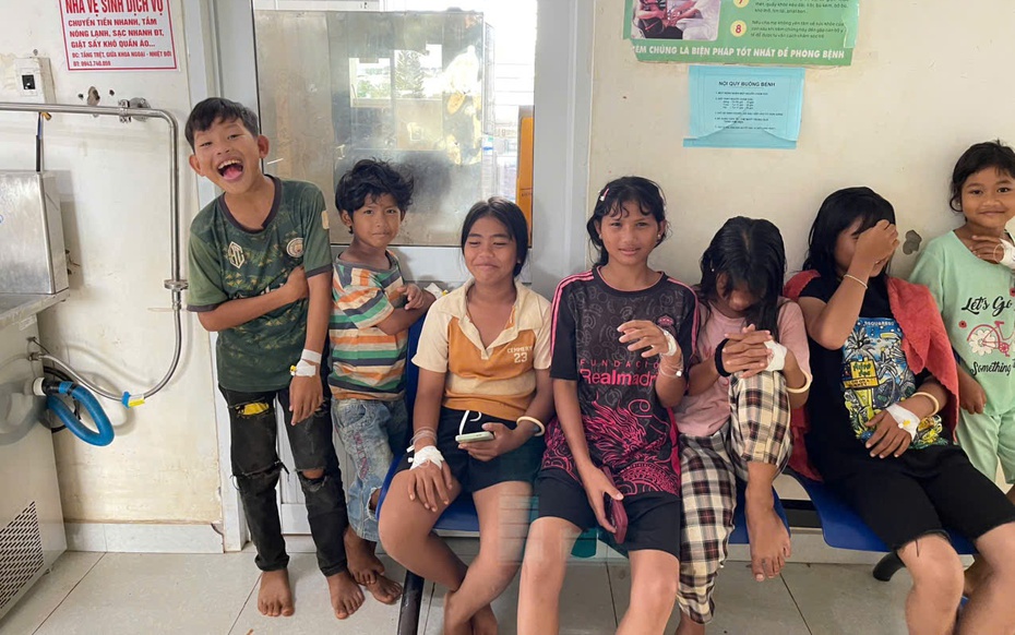 9 học sinh nhập viên do ngộ độc khi ăn thịt cóc