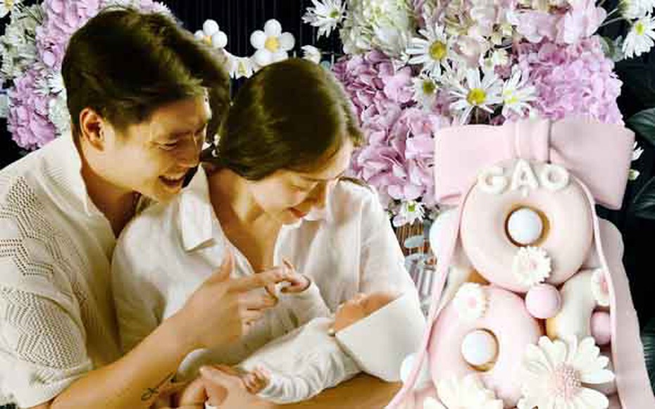 "Đả nữ màn ảnh Việt" cùng chồng làm tiệc đầy tháng cho con gái hoành tráng gây chú ý