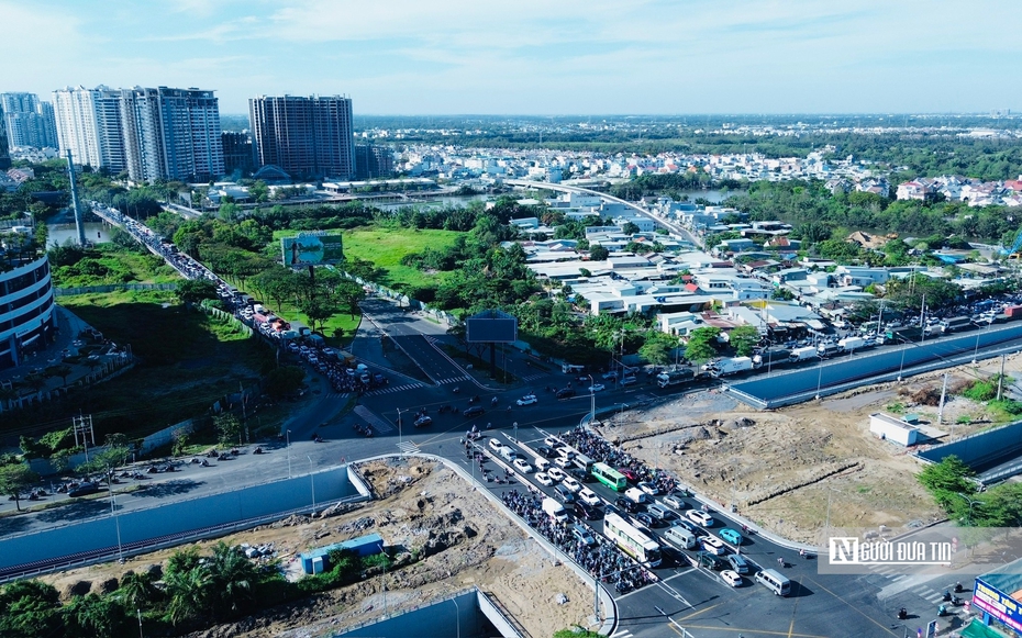 Thi tuyển thiết kế cho cầu vượt 6,6km trục đường Bắc - Nam