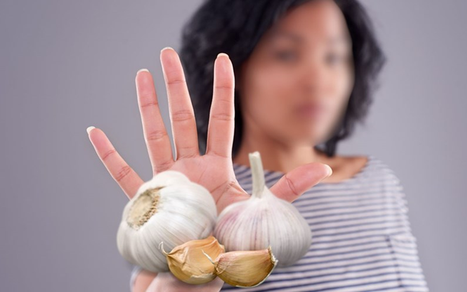 Cứ bỏ tỏi vào ngăn đá và dùng theo cách này, ai cũng tấm tắc khen