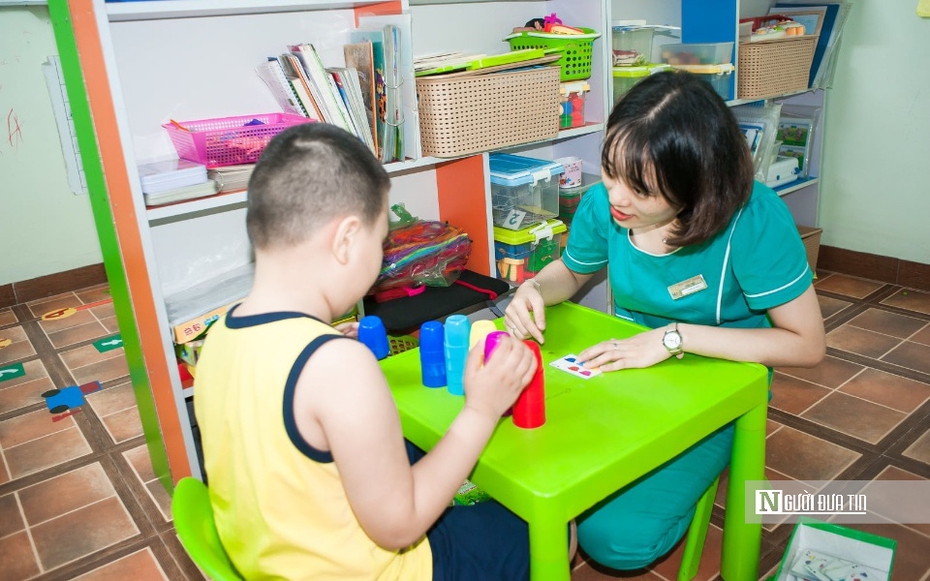  "Không có đứa trẻ nào được chữa lành bằng sợ hãi"