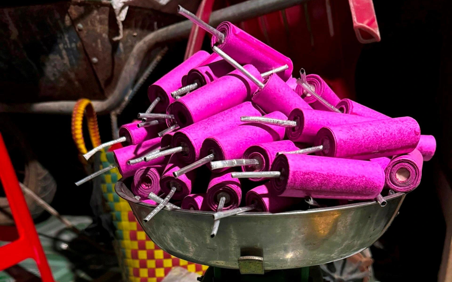 Một tiếng nổ cho vui, cả đời trả giá: Hiểm họa khôn lường từ pháo tự chế