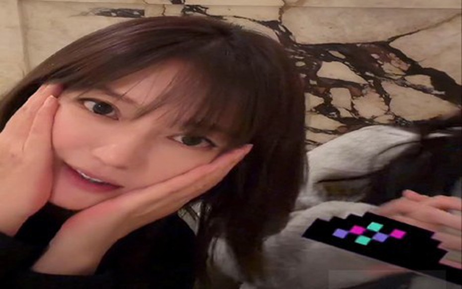 Ngôi sao phim Hoàn Châu cách cách - Triệu Vy không còn bị cấm sóng