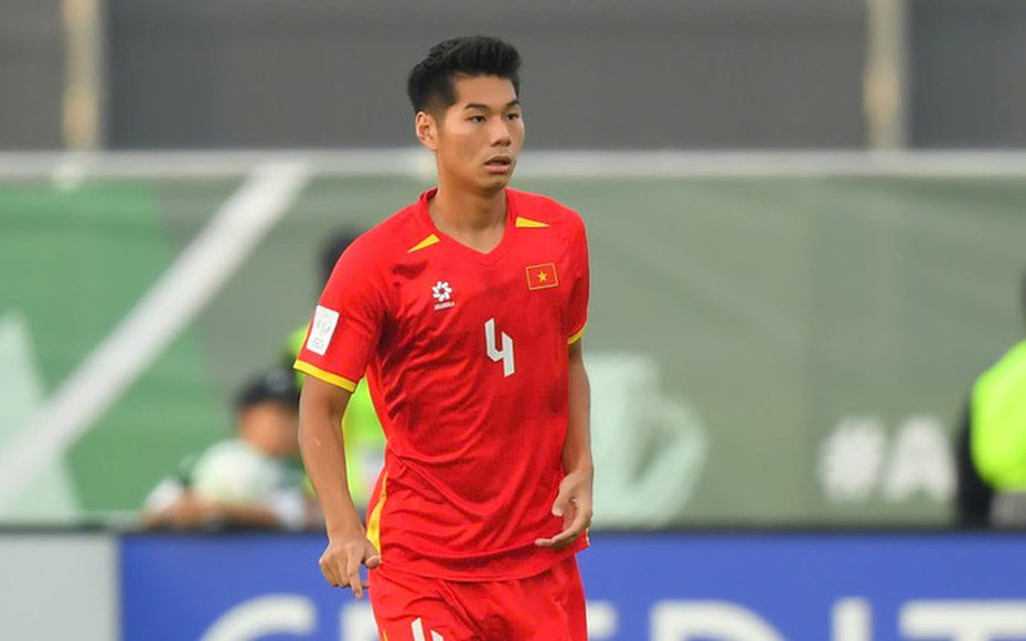 Trung vệ của U23 Việt Nam phải phẫu thuật, nghỉ thi đấu dài hạn