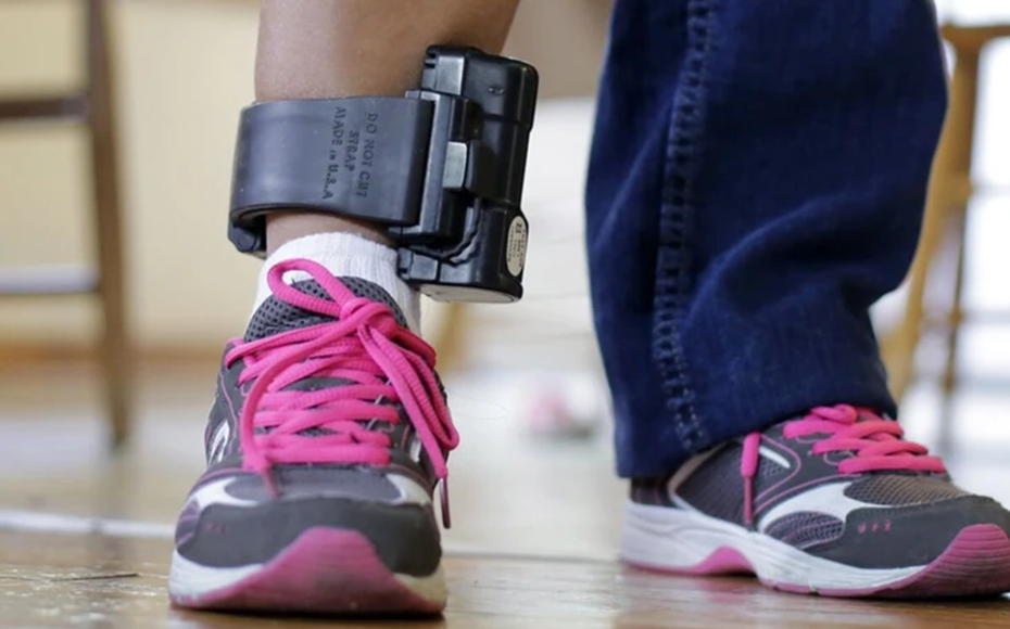 Áp dụng giám sát điện tử với người đang cai nghiện ma túy tự nguyện tại gia đình