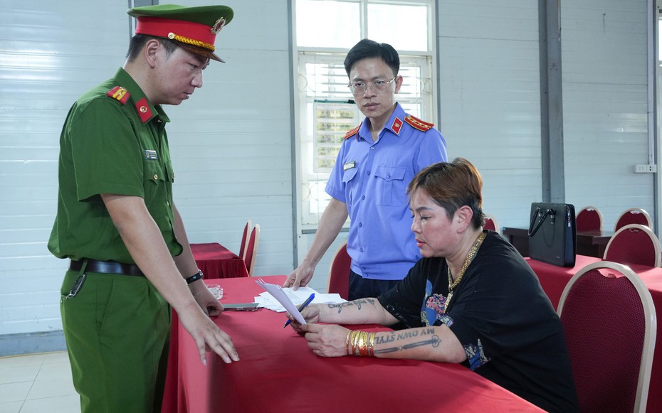 Khởi tố TikToker Thảo Ràn Ri